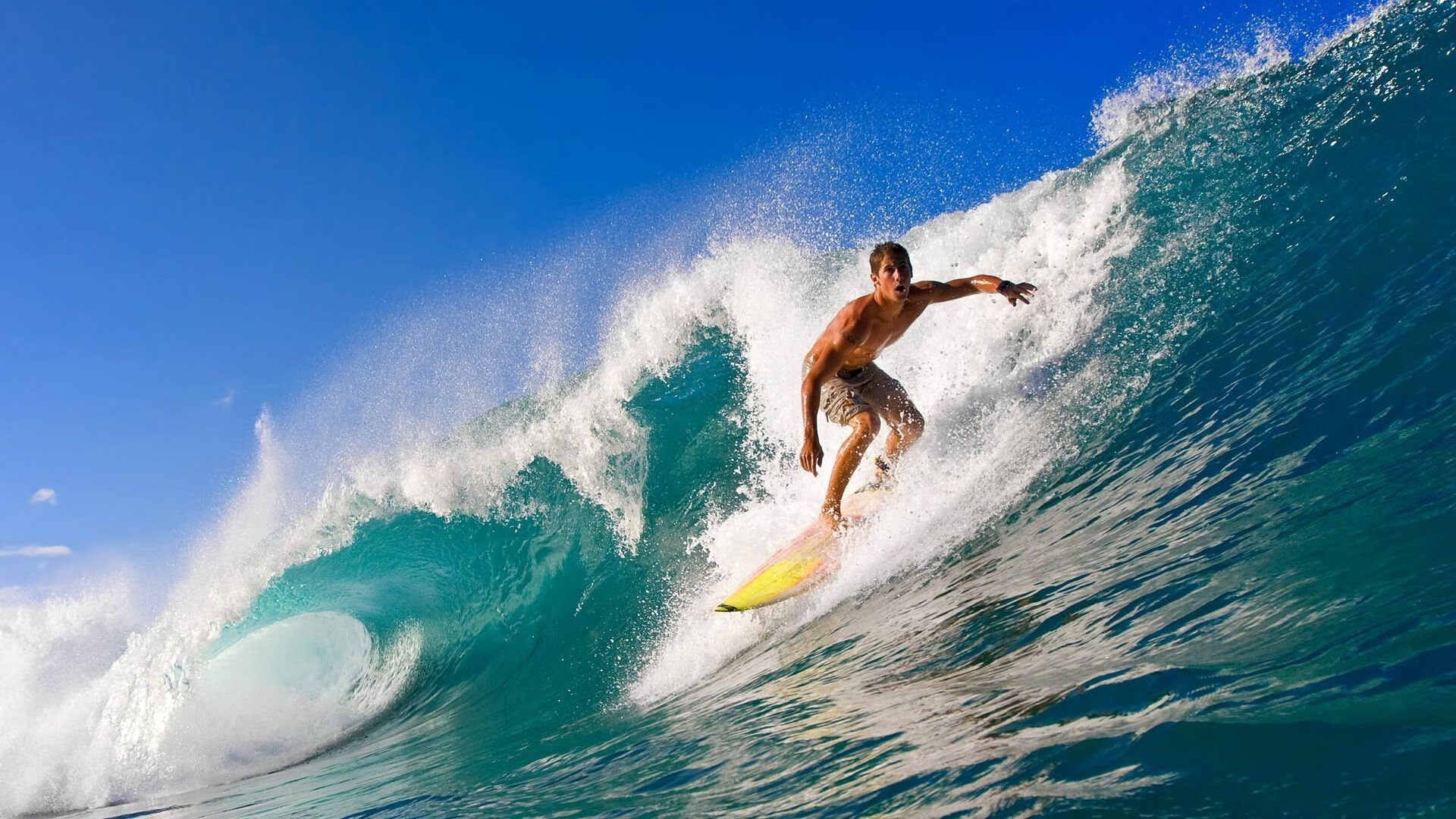 热议足球战术变阵方案，足球比赛常用的战术阵型